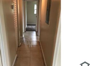 9340 Norfolk Blvd #1, Jacksonville, FL 32208