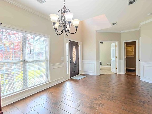 3rd image of 2865 Stonehenge Ct