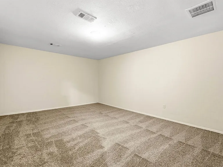 1431 Stevenage Ln — Photo 18