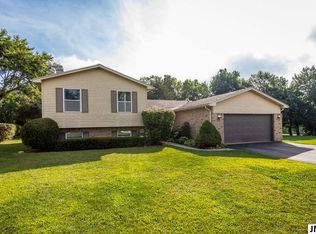 132 Boyce Dr, Brooklyn, MI 49230