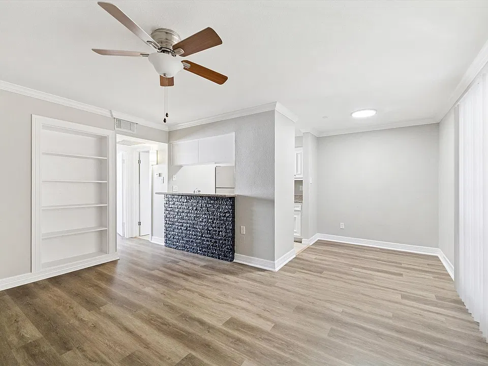 Emerson Street Apartments
