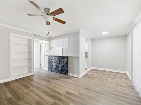 Emerson Street Apartments