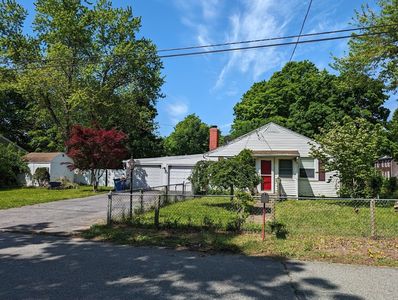 97 Hebron Ave, Seekonk, MA, 02771