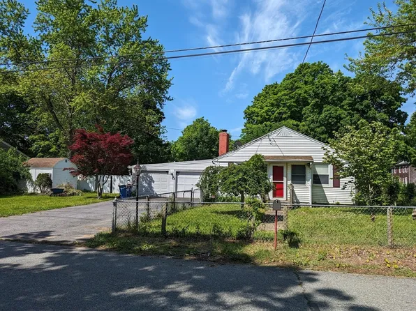 97 Hebron Ave, Seekonk, MA 02771