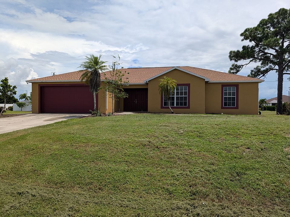 1st image of 3411 Chiquita Blvd S
