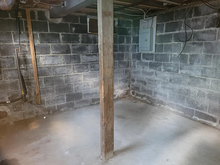 89 West Ave — Photo 6