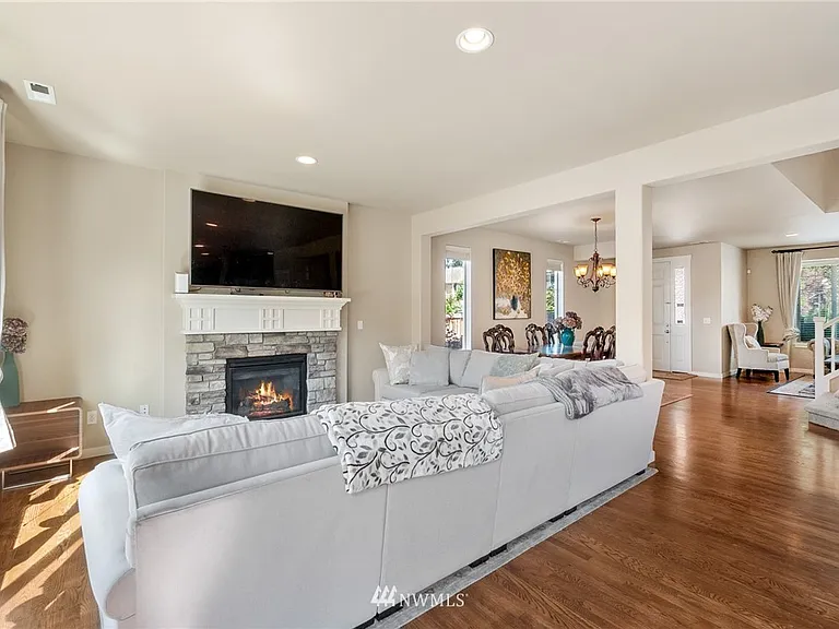 4803 NE 3rd Pl — Photo 14