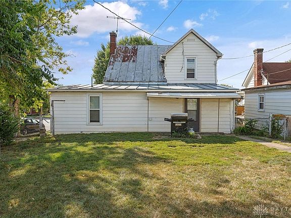 3rd image of 802 N 9th St