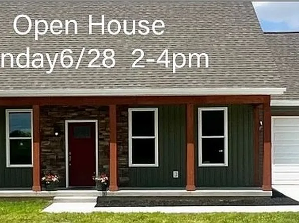 1564 Brooke Park Dr, Circleville, OH 43113