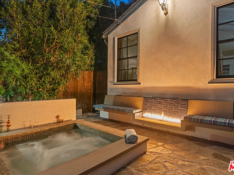 1853 Nichols Canyon Rd — Photo 41