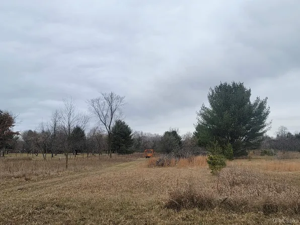 2 Sheridan St #C, Oconto Falls, WI 54154