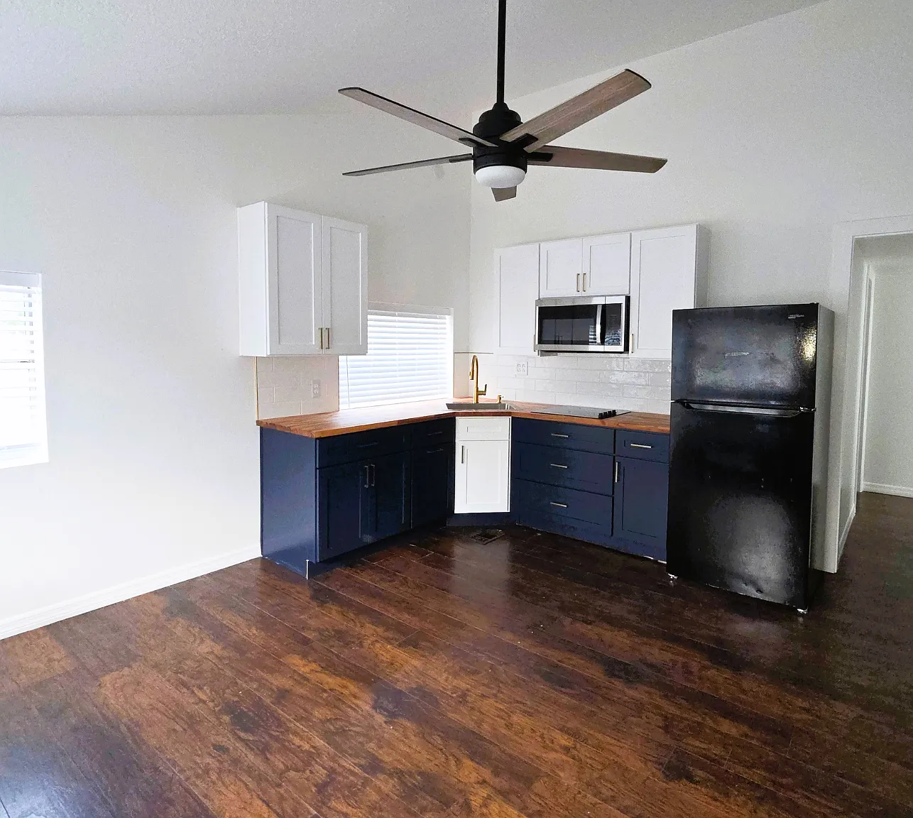 2 bed, 1.5 bath, $1,500 — Photo 1