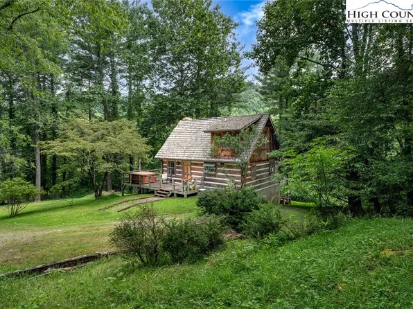 2647 Watauga River Road, Sugar Grove, NC 28679