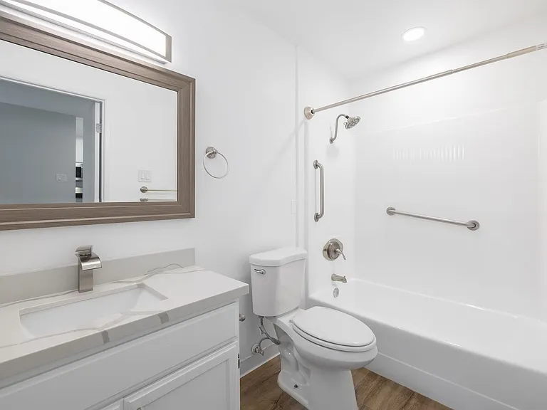5405 Lindley Avenue — Photo 16