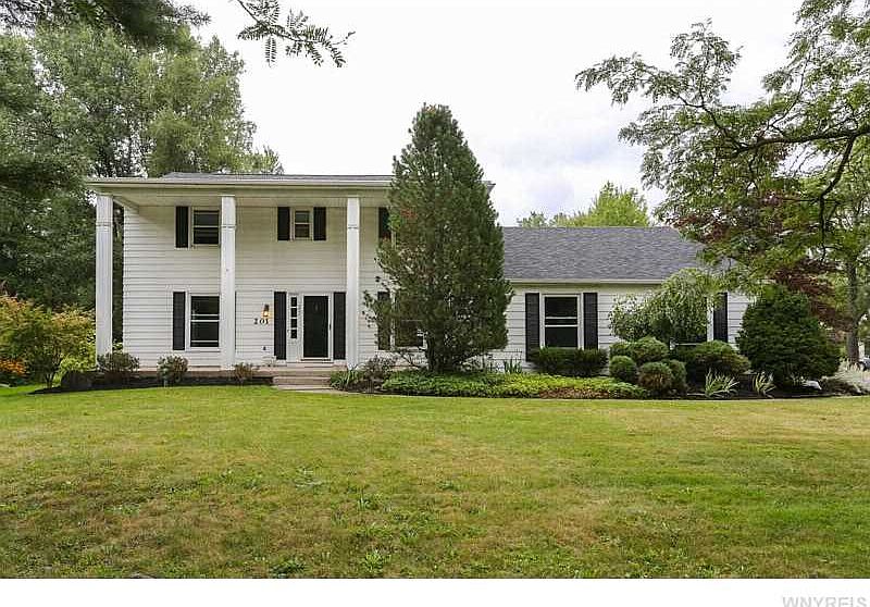 201 Paradise Rd, East Amherst, NY 14051 Zillow
