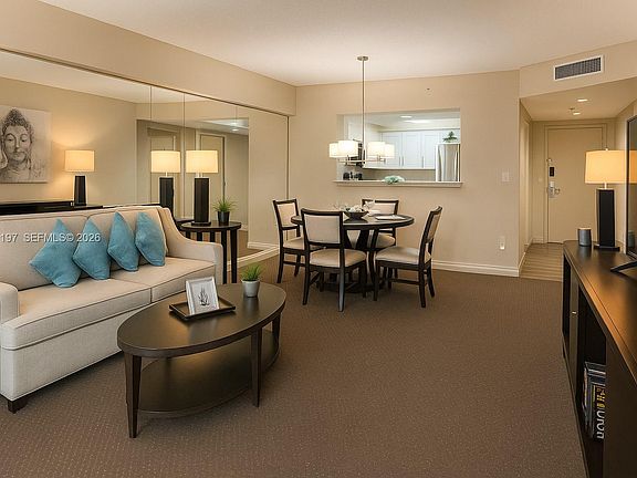 5th image of 17375 Collins Ave #905