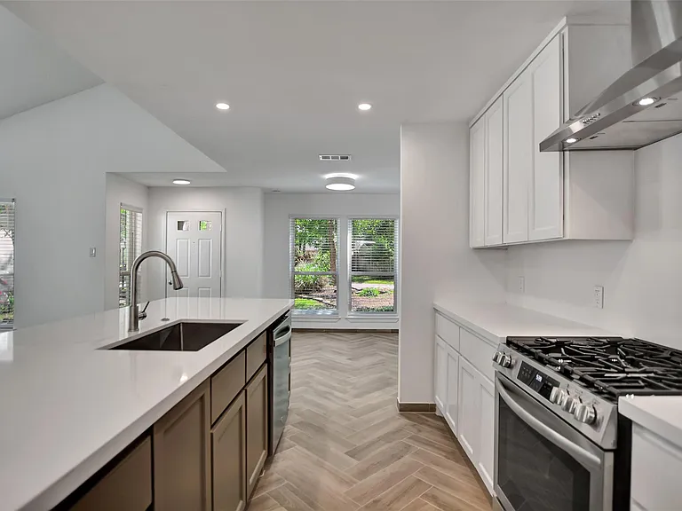 7 Bitterwood Ct — Photo 19