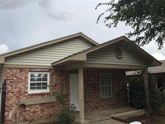 4th image of 3505 Pinebrook Dr