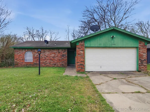 11552 E 27th Ct, Tulsa, OK 74129