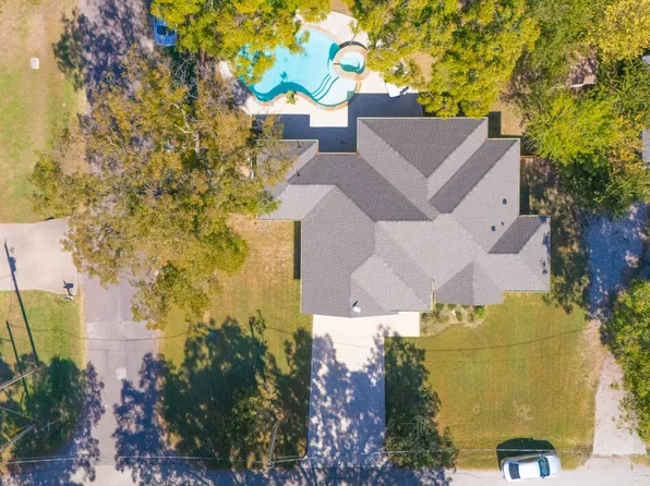 109 S Florence St, Tioga, TX 76271