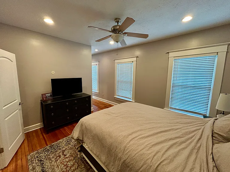 2332 Central Ave — Photo 27