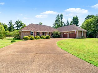 308 Pheasant Dr, Dalton, GA 30721