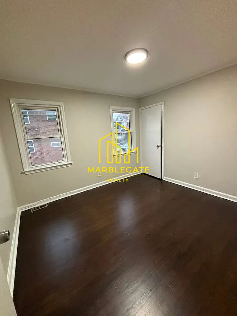 2 bed, 850 sqft, $1,750 — Photo 4
