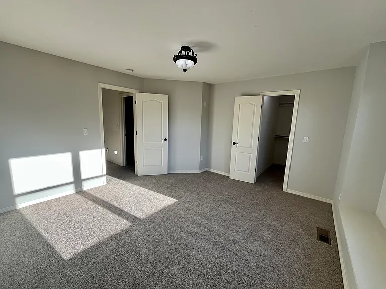 10046 Gwendelyn Ln — Photo 25
