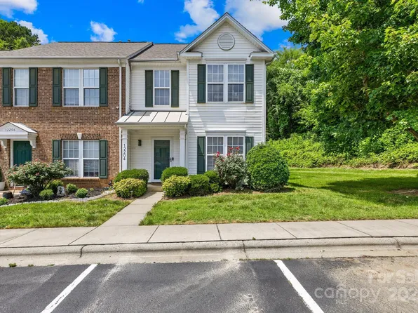 12204 Jessica Pl, Charlotte, NC 28269