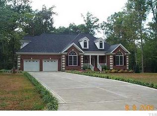 301 Triple Creek Dr, Efland, NC 27243