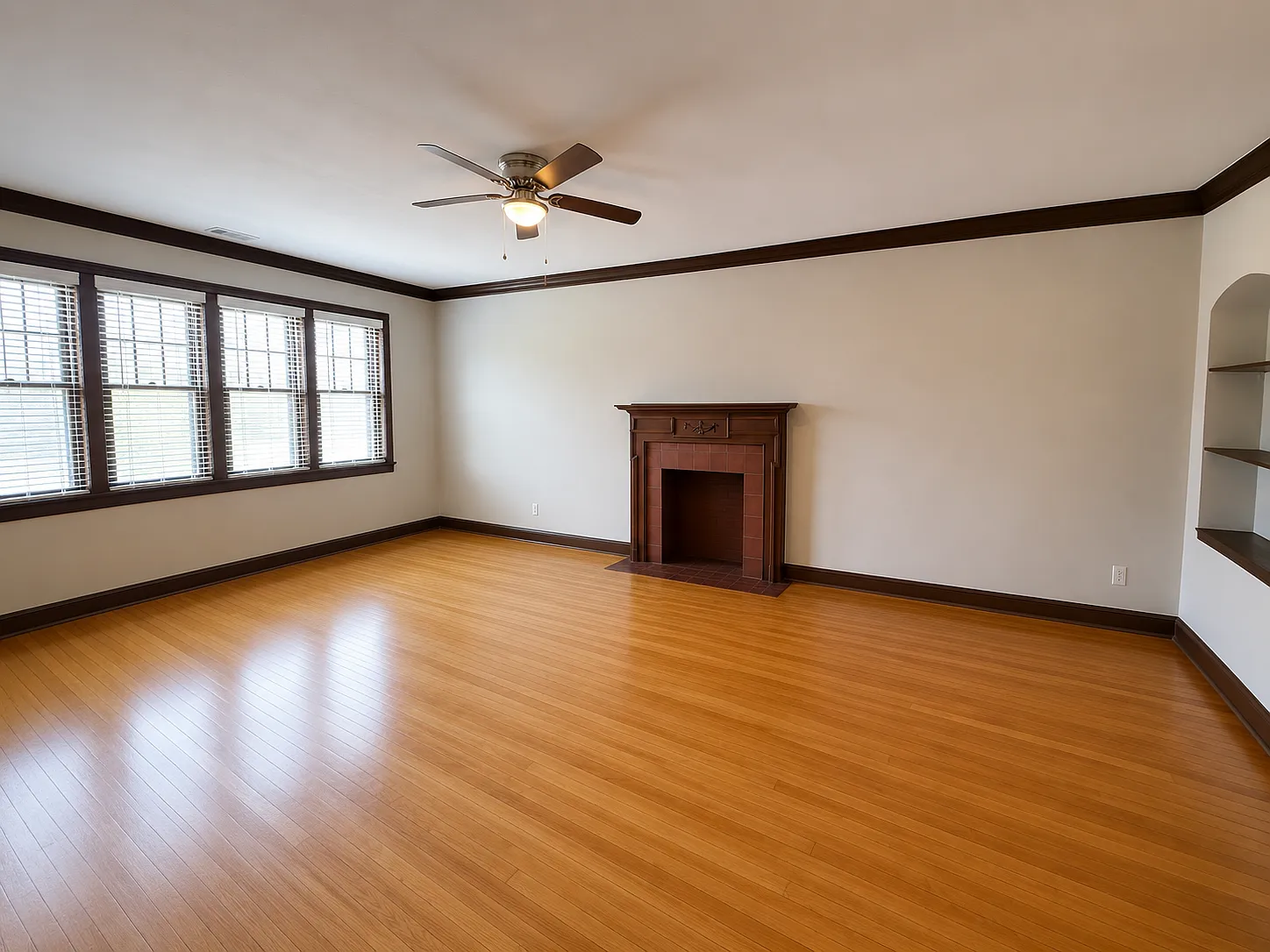 2 bed, 1.5 bath, $1,595 — Photo 4