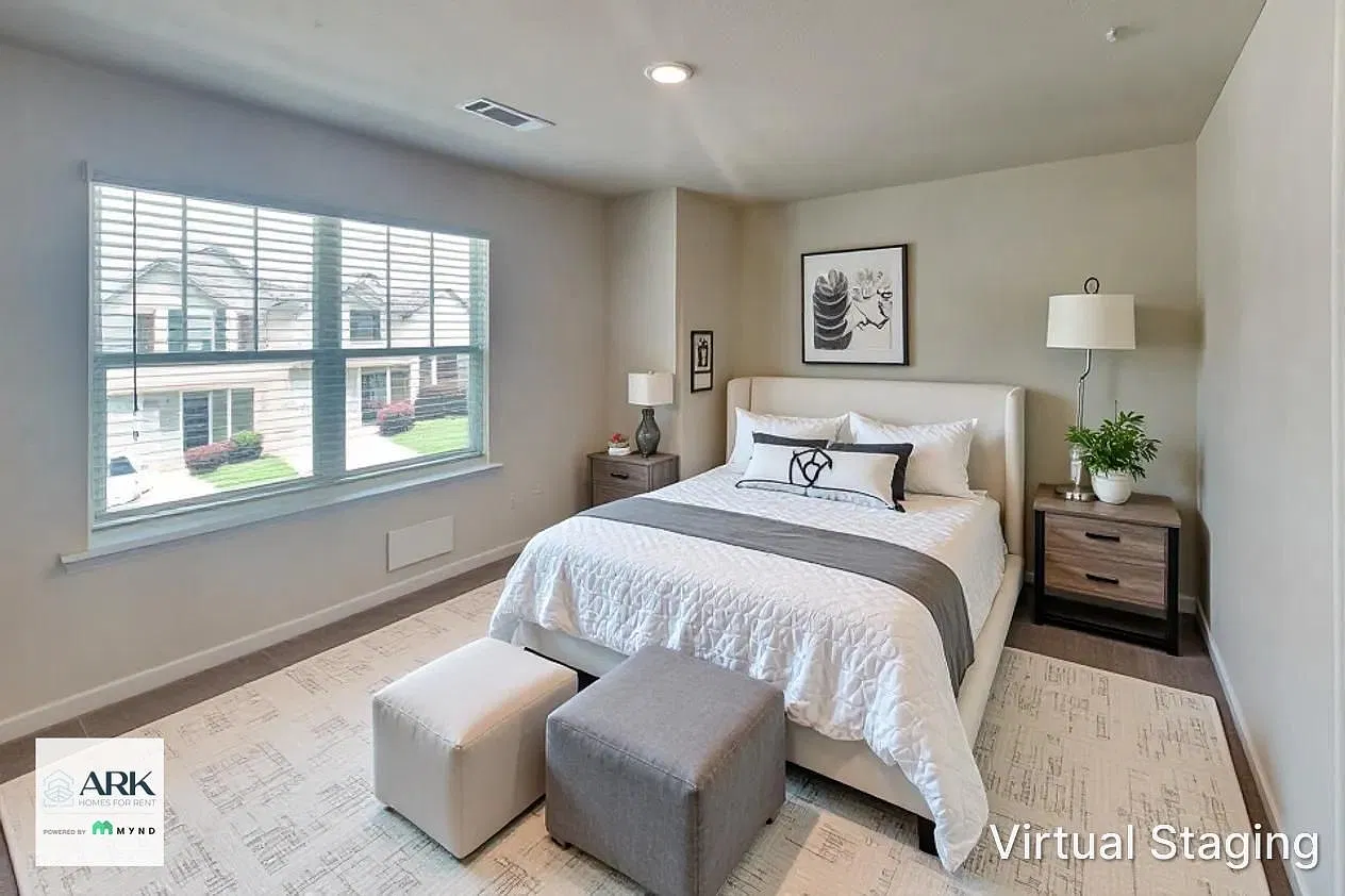 3 bed, 2.5 bath, 1423 sqft, $1,665 — Photo 3