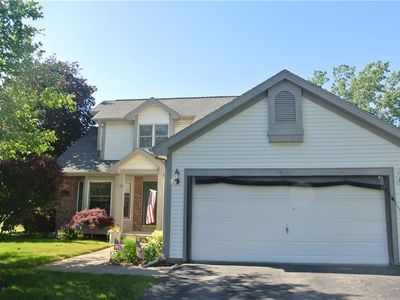 362 Chelsea Meadows Dr, West Henrietta, NY, 14586