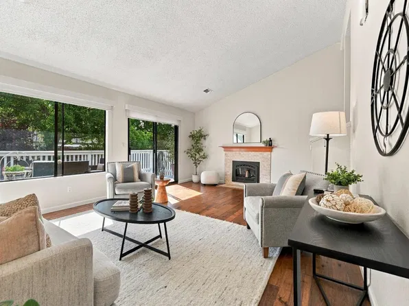 331 E T Street, Benicia, CA 94510