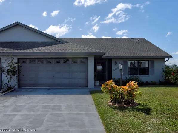 1633 W Orangewood Ct, Avon Park, FL 33825