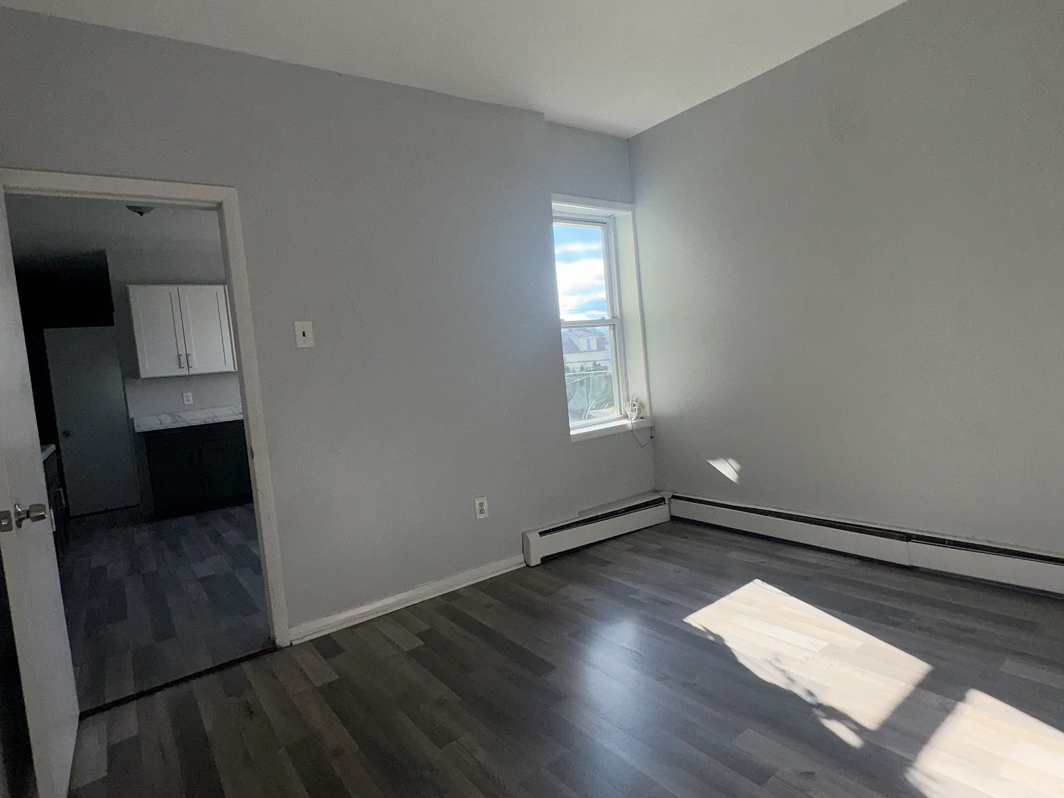 1 bed, $1,595 — Photo 4