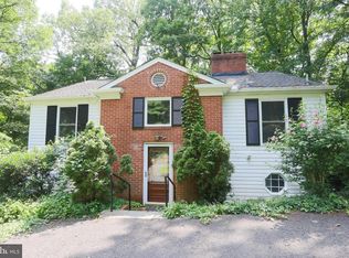 3025 Military Rd, Arlington, VA 22207