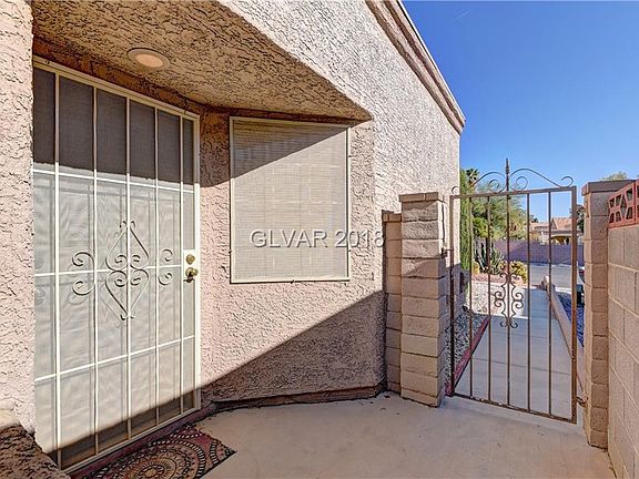 3rd image of 7124 Cherrywood Forest Ln