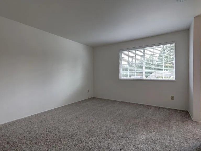 2615 169th Ave NE — Photo 20