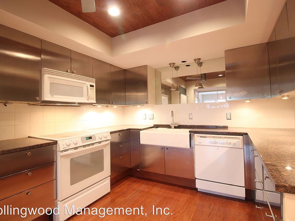 1st image of 1821 Westlake Dr APT 140