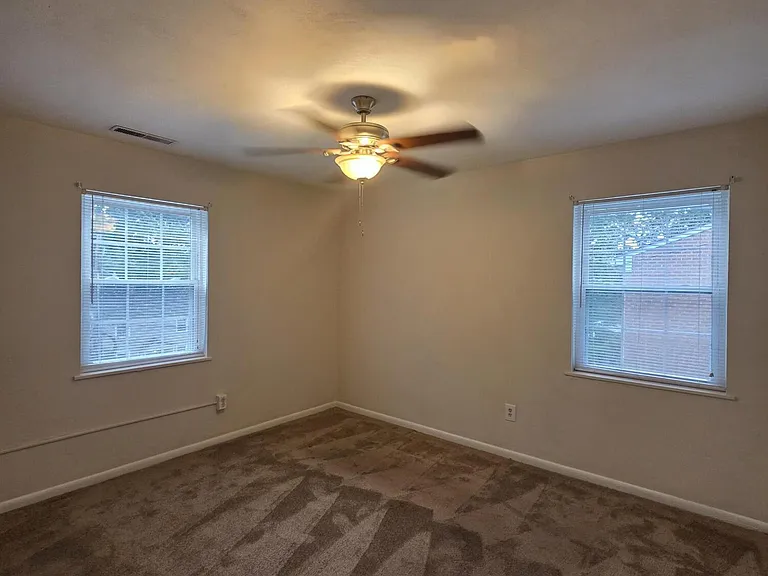 3620 Buckner Rd SW #5 — Photo 5
