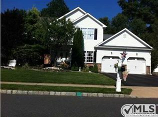 6 Cliffwood Ct, Jackson, NJ 08527