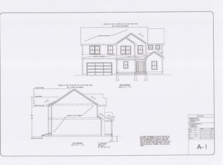 4 Randall Dr, Oxford, CT 06478