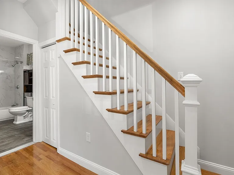 334 E Squantum St — Photo 23