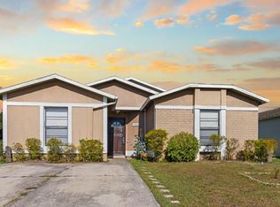 1424 Vinetree Dr, Brandon, FL 33510