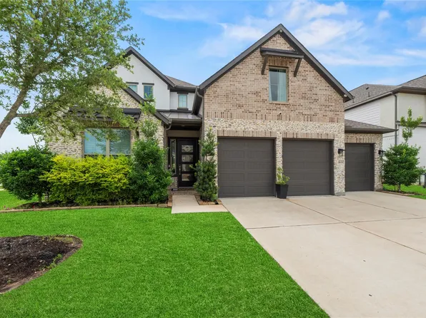 8634 Blue Coral Ln, Cypress, TX 77433