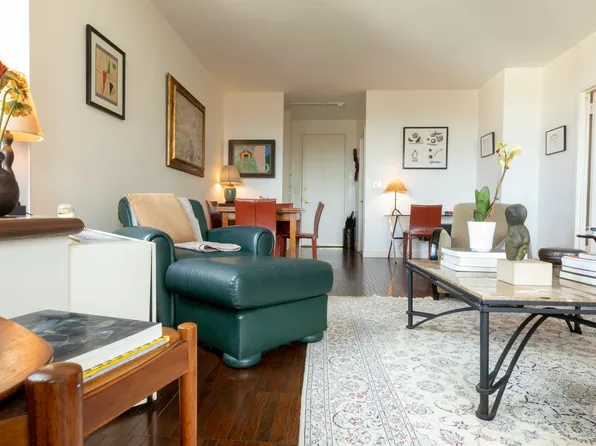 188 East 64th Street image 5 of 22