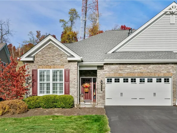 129 Gateway Dr, Pittsburgh, PA 15237