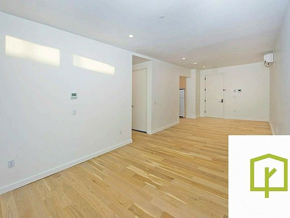 4th image of 1875 Atlantic Ave #9Y