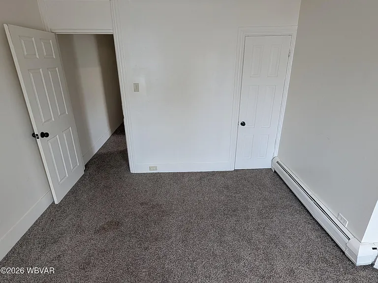 733 Grace St #4 — Photo 8